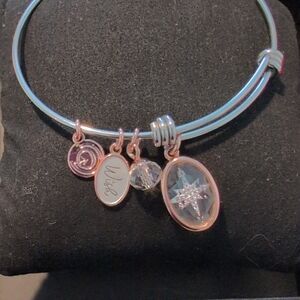 Chic Silver and Gold Star Charm Bracelet